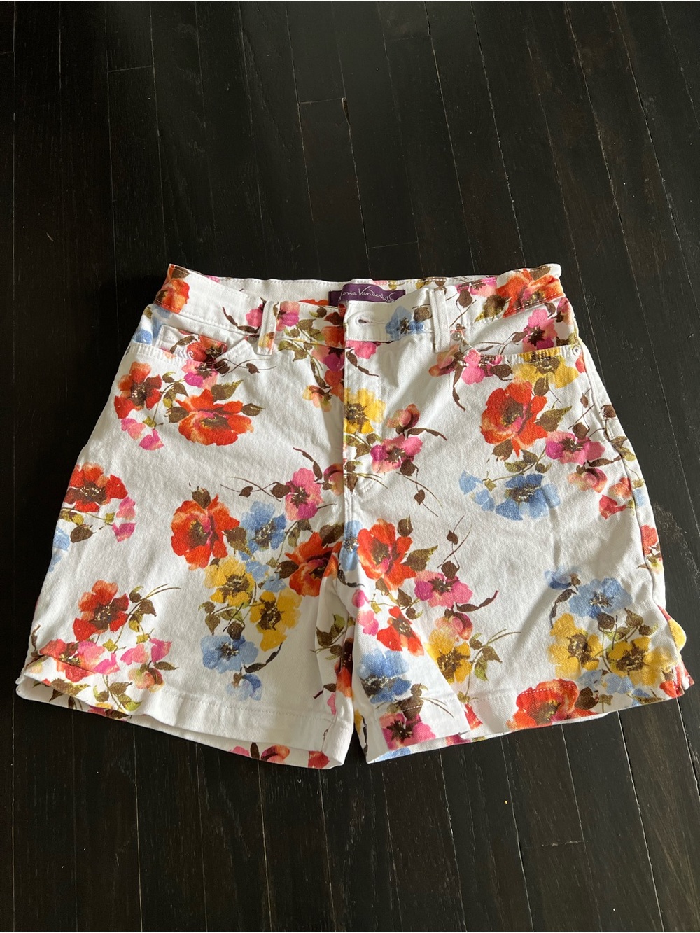 Gloria Vanderbilt Floral Print Women’s Shorts - White with Multi-Color Blooms